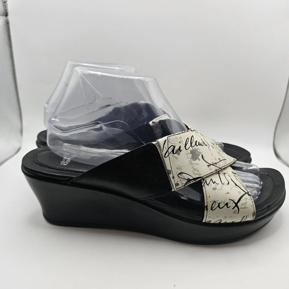 Dansko Ava French Script Criss-Cross Black Wedge Sandals Comfort Travel Size 9.5